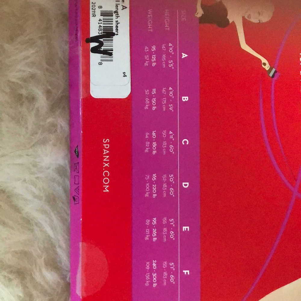 Spanx Sheer - Picture 5 of 6